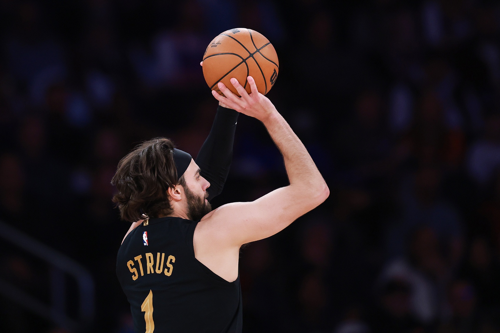 乐鱼体育平台-三分7中6！基德：都以为斯特鲁斯会有点生疏 但他看起来状态极佳